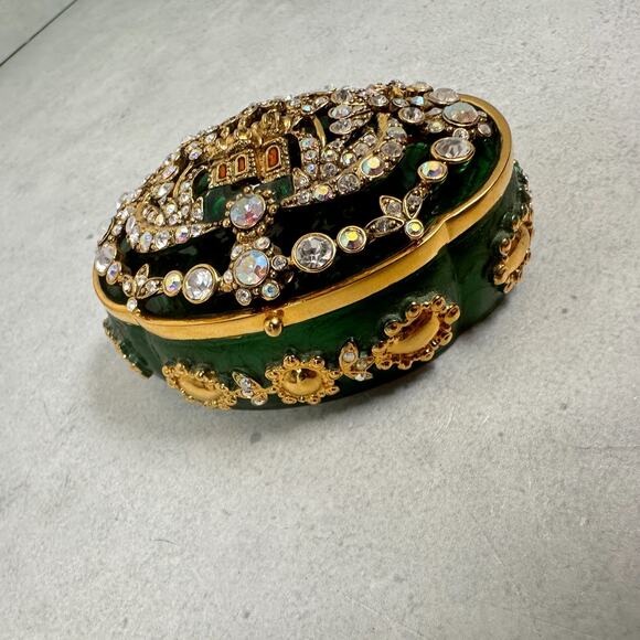 Joan Rivers Trinket Box Taj Mahal AB Crystal Green Enamel Gold Tone Brooch - Picture 4 of 11